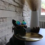 Leni's